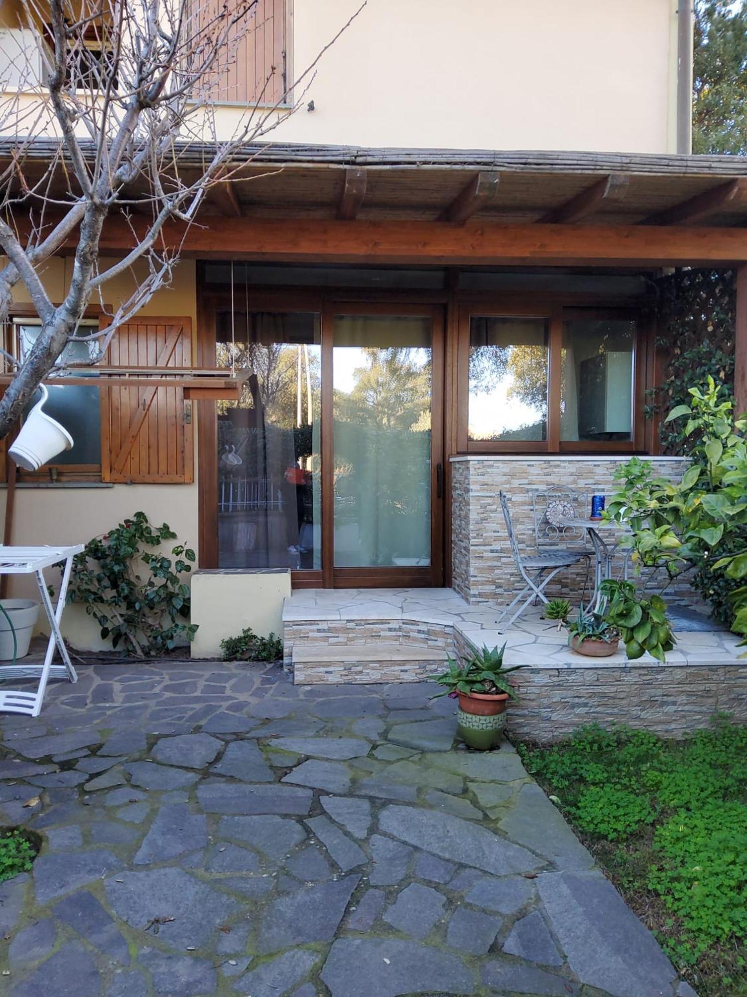 Appartamenti con giardino ad Olbia Esterno foto